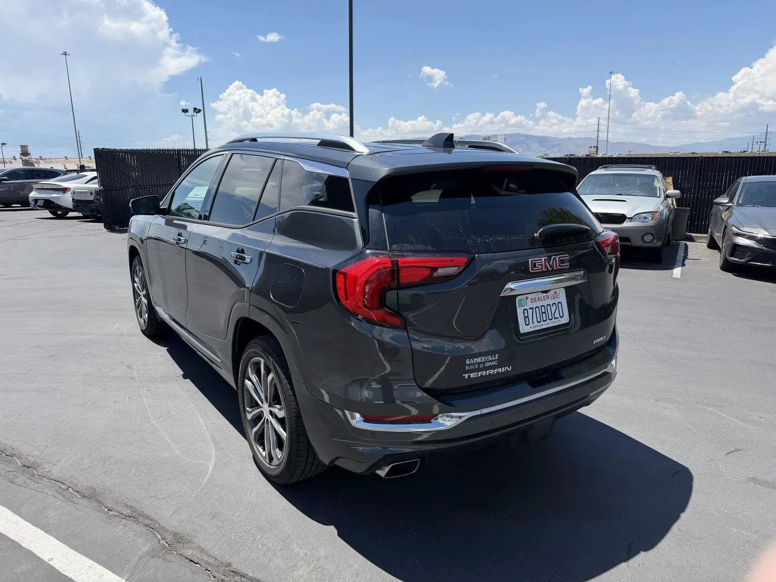 2019 GMC Terrain Denali AWD photo 3