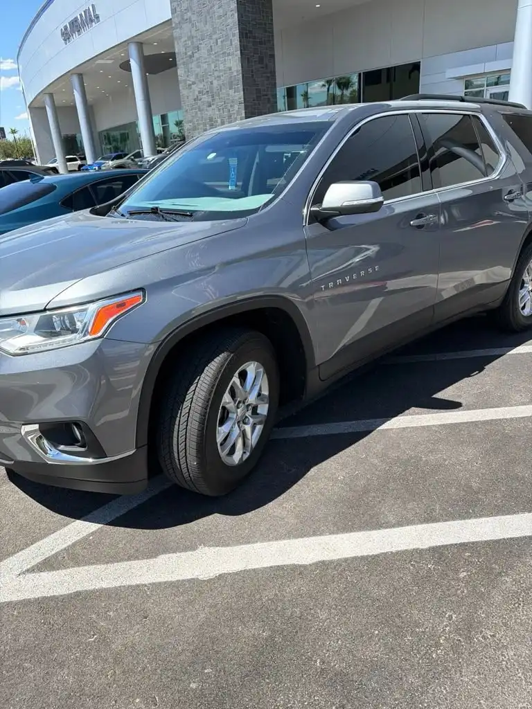 2021 Chevrolet Traverse FWD 1LT's photo