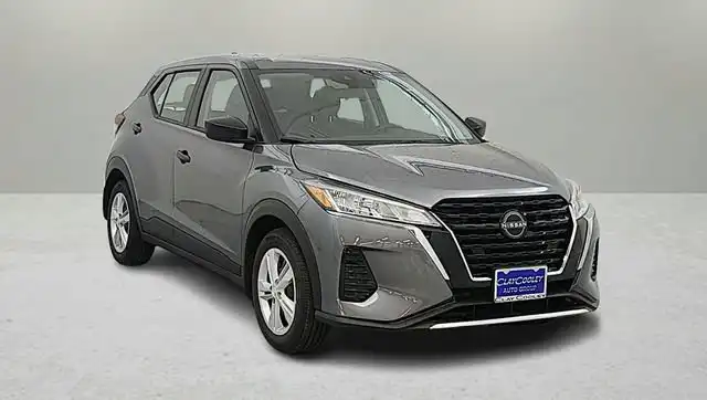 2025 Nissan Kicks Play 1.6 FWD's photo