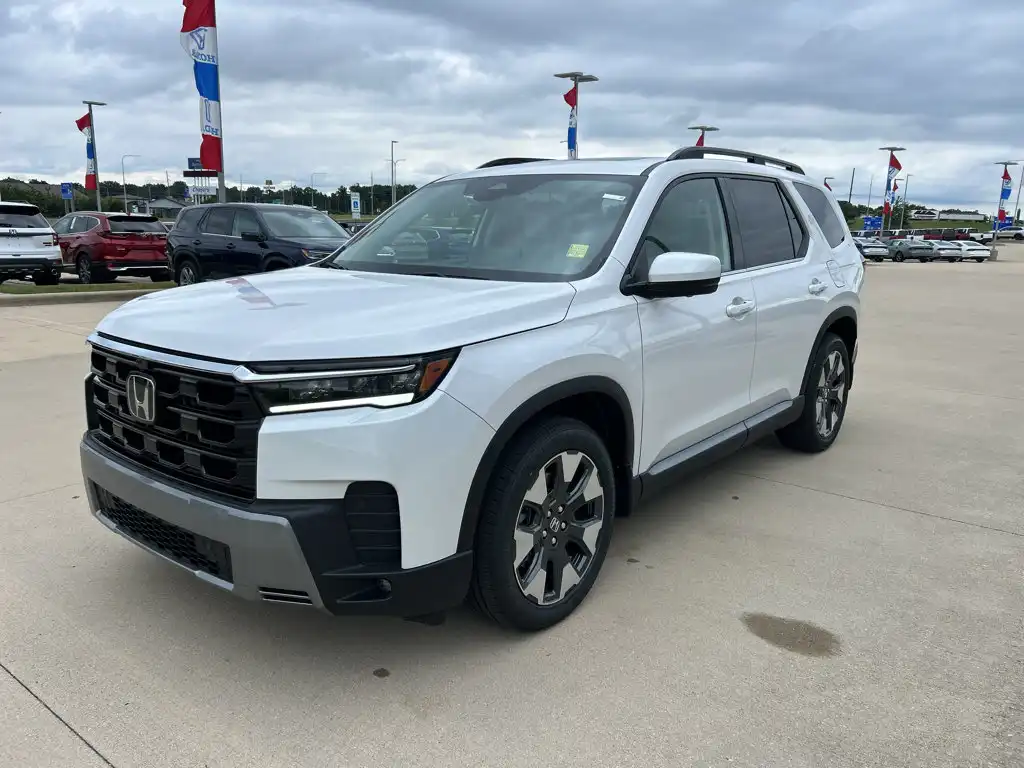 2026 Honda Pilot Elite AWD's photo