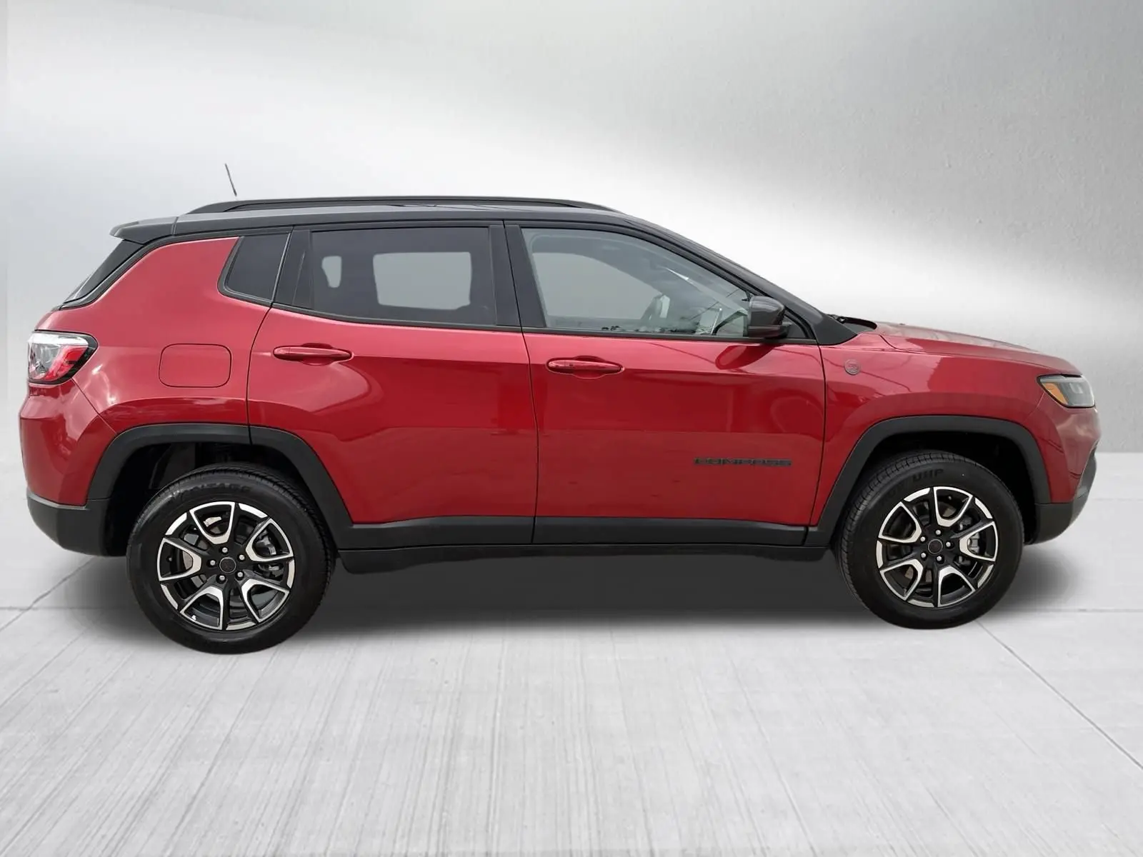 2025 Jeep Compass Trailhawk 4X4 photo 5