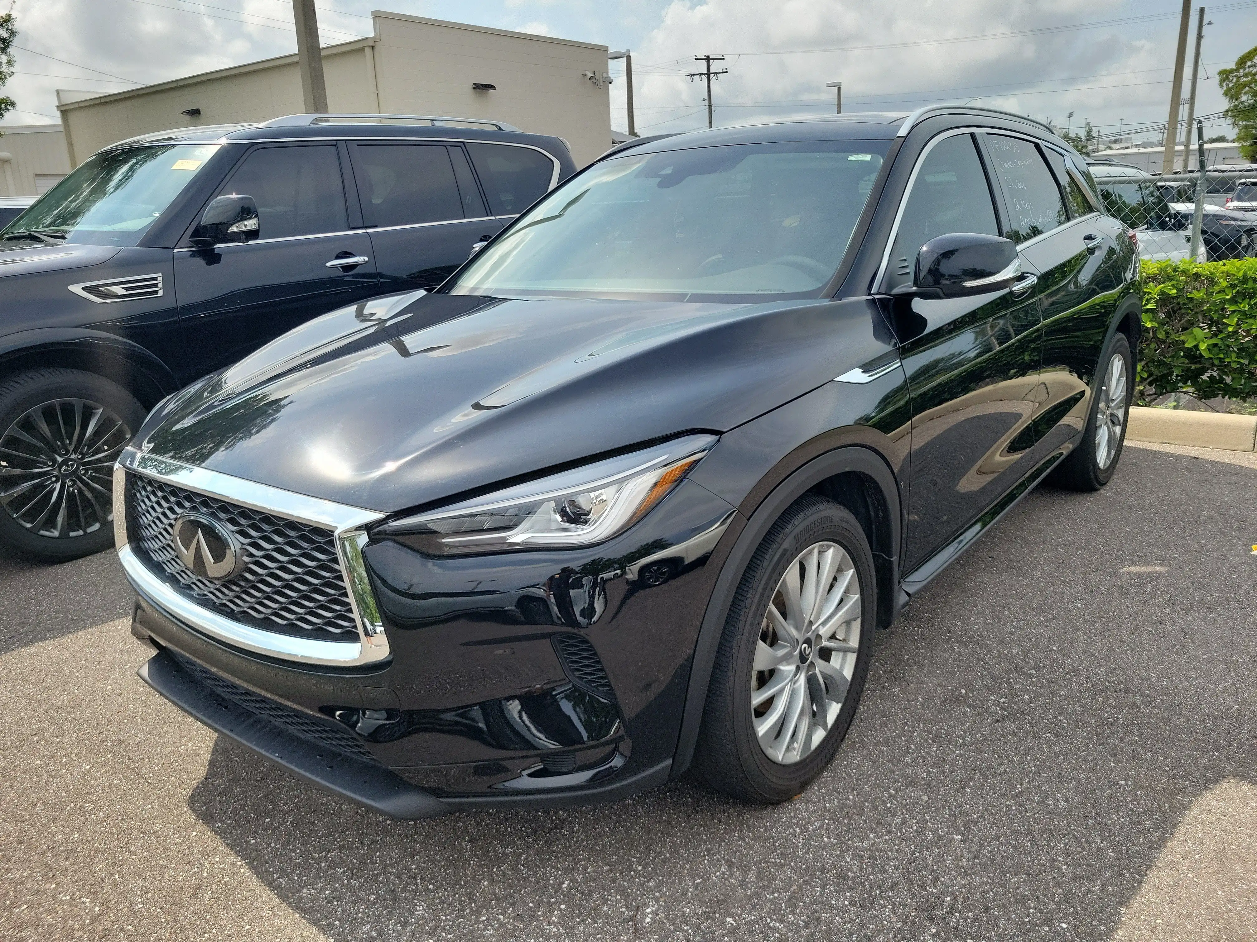 2023 INFINITI QX50 Luxe FWD's photo