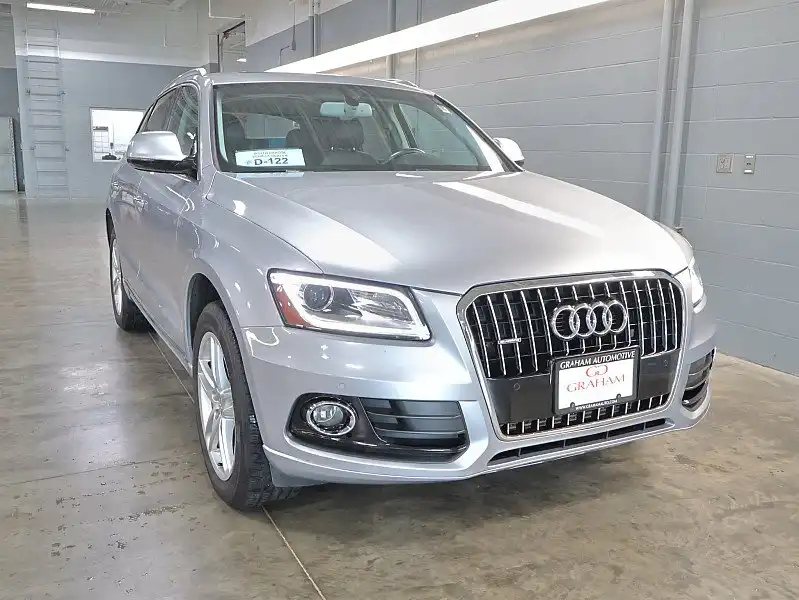 2015 Audi Q5 2.0T Premium Plus quattro Tiptronic's photo