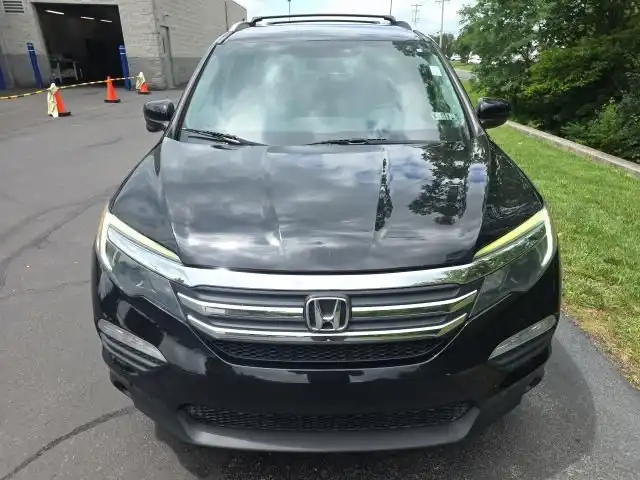 2016 Honda Pilot 4WD EX's photo