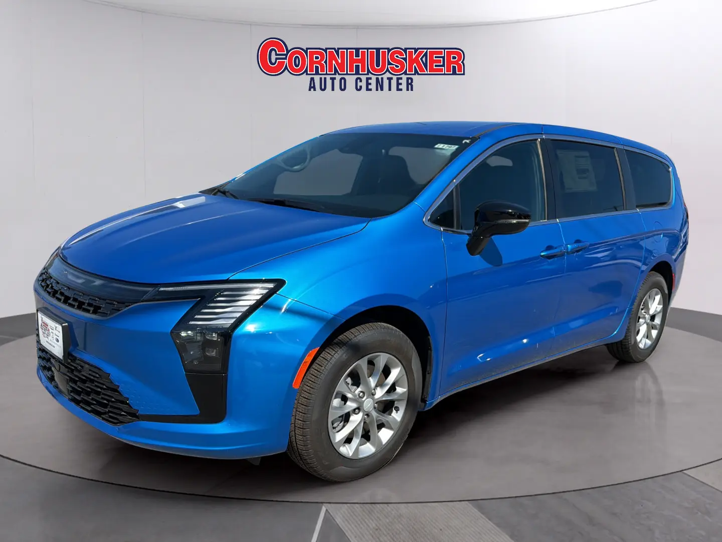 2027 Chrysler Pacifica Select AWD photo 3