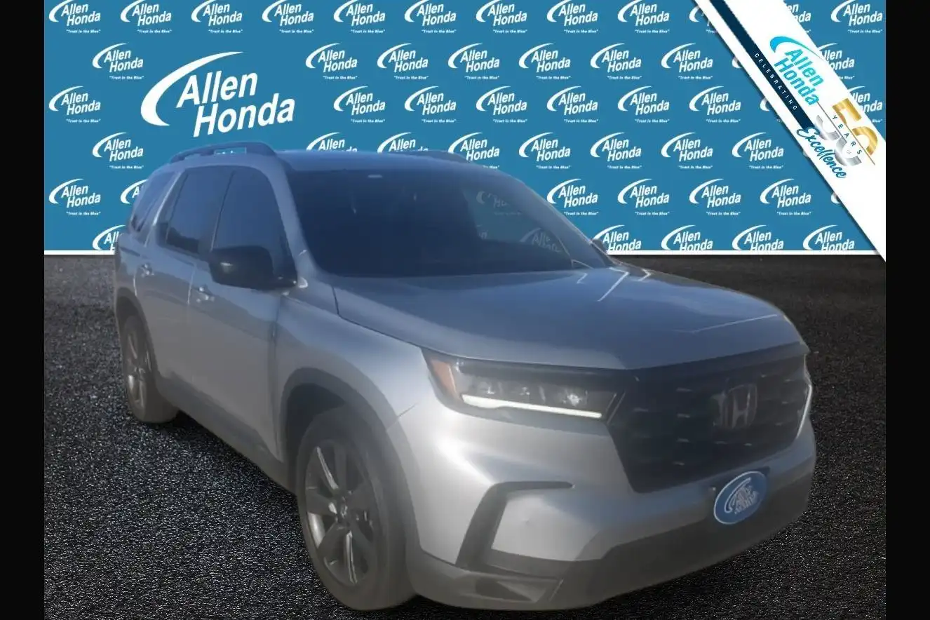 2023 Honda Pilot Sport AWD's photo