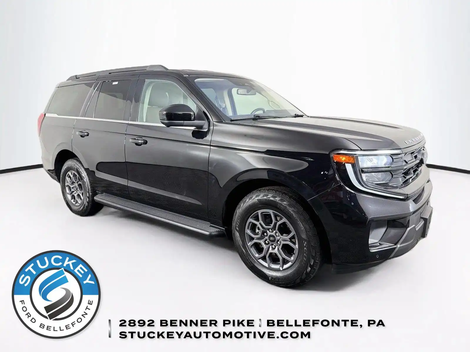 2025 Ford Expedition Active 4WD's photo