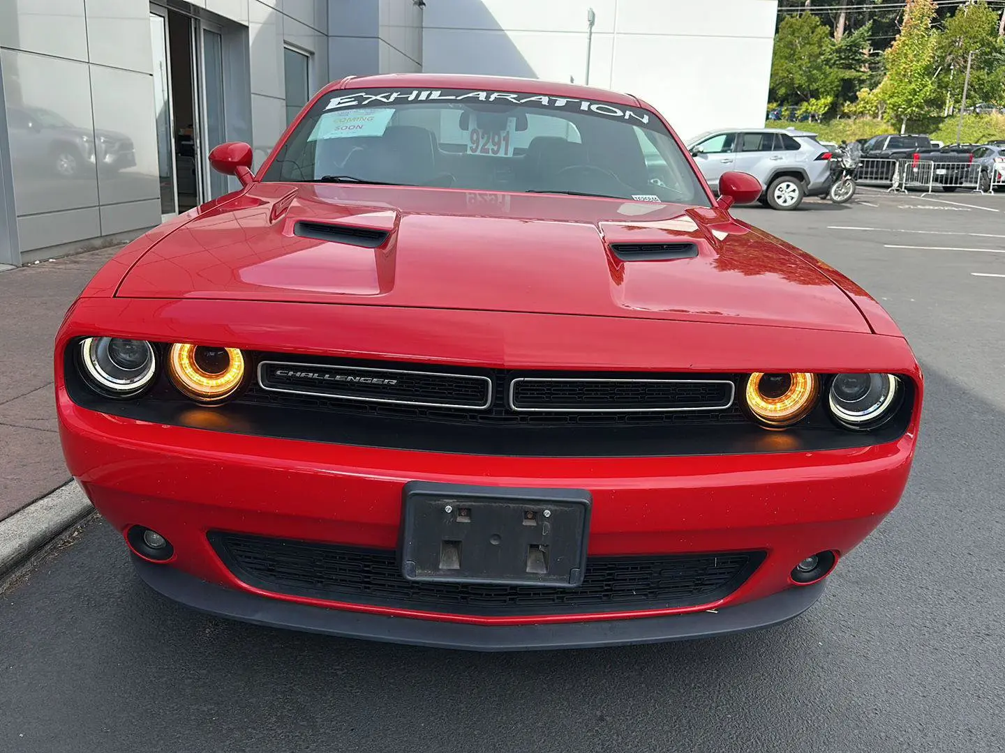 2016 Dodge Challenger SXT Plus photo 5