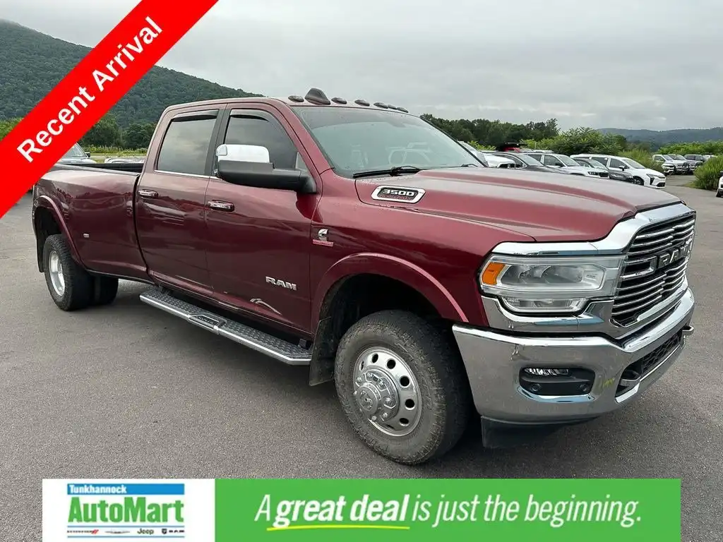 2021 RAM 3500 Laramie 4X4 Crew Cab LWB's photo
