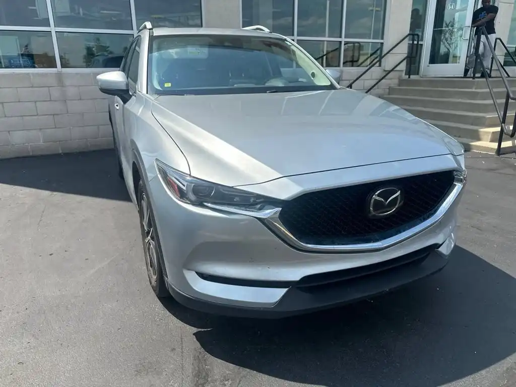 2017 Mazda CX-5 Grand Touring Auto AWD's photo