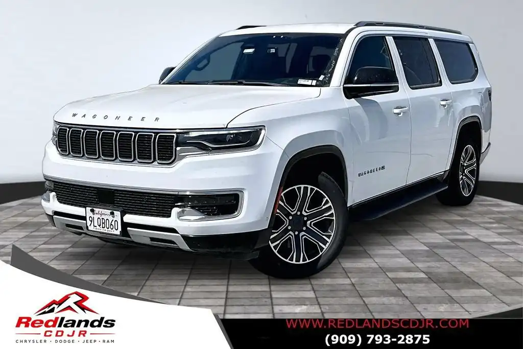 2024 Jeep Wagoneer L's photo