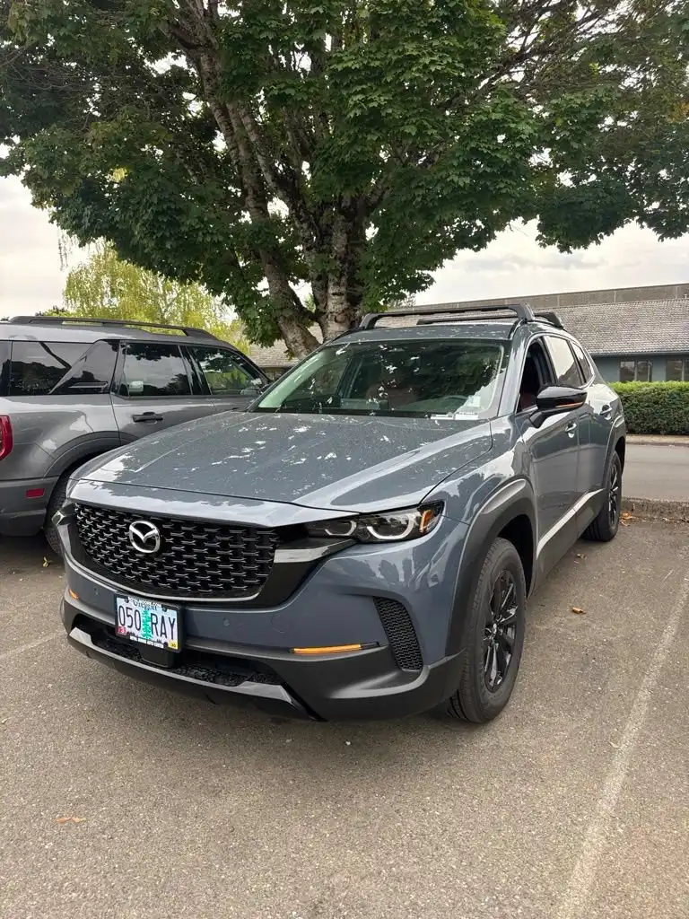 2026 Mazda CX-50 2.5 Hybrid Premium's photo