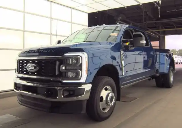 2026 Ford F-350 Lariat 4x4 Crew Cab 8' Box DRW's photo