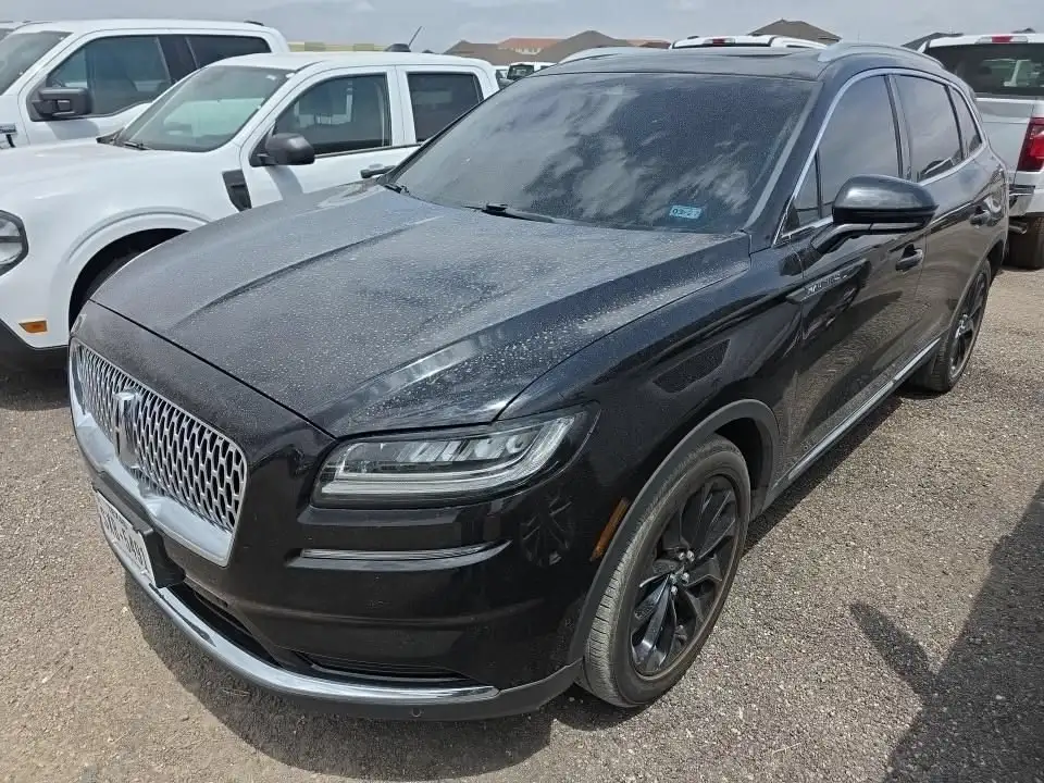 2023 Lincoln Nautilus Reserve FWD's photo