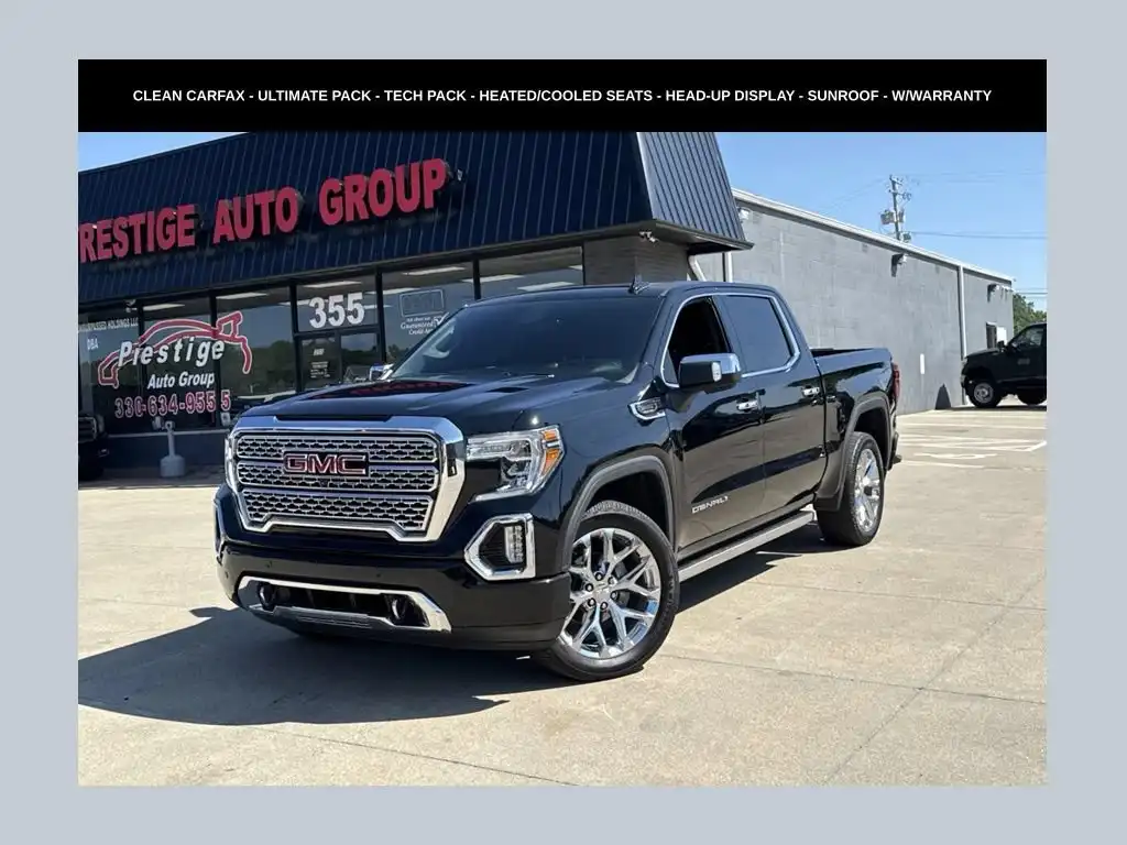 2020 GMC Sierra 4WD Crew Cab Short Box Denali's photo