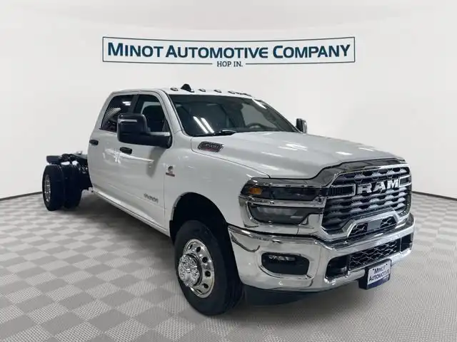 2026 RAM 3500 Big Horn 4X4 Crew Cab's photo