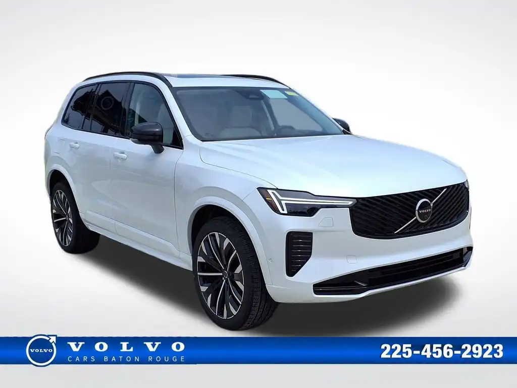 2026 Volvo XC90 B6 Ultra Dark 7-Seater AWD's photo