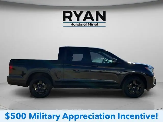 2026 Honda Ridgeline Black Edition photo 4