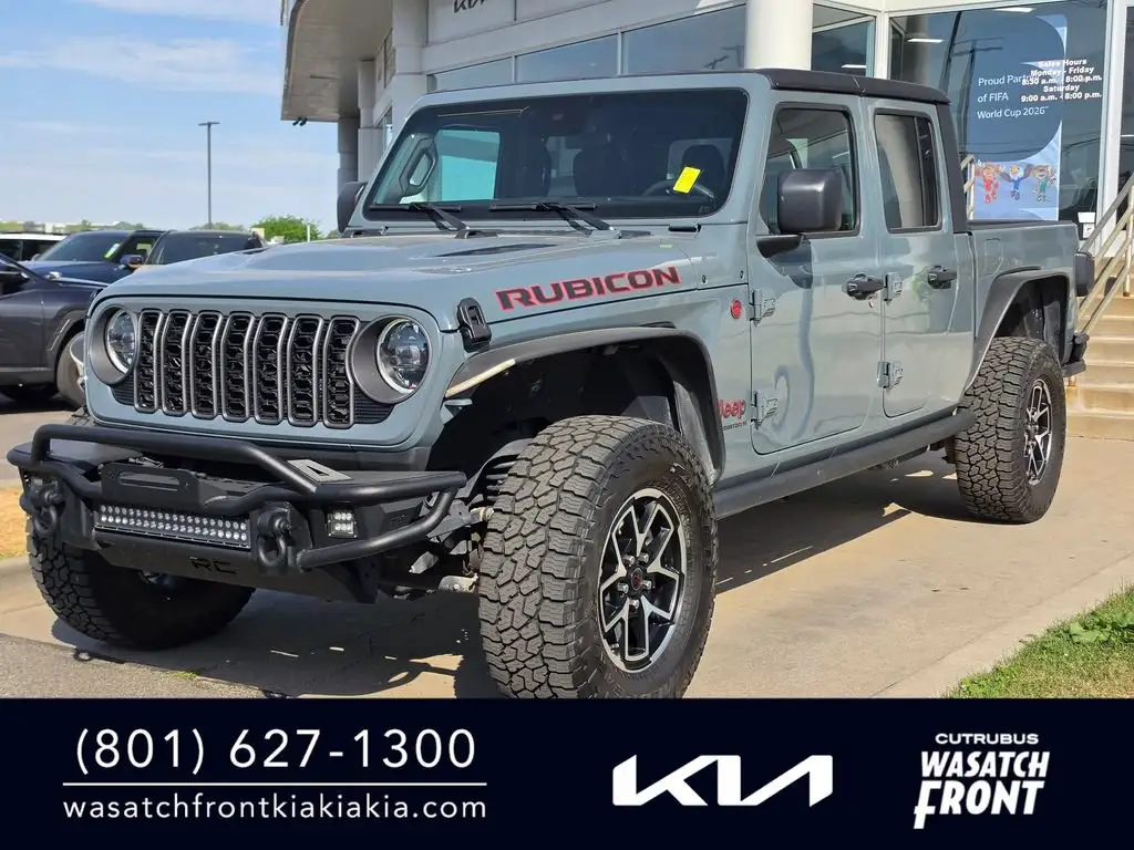 2024 Jeep Gladiator Rubicon photo 1