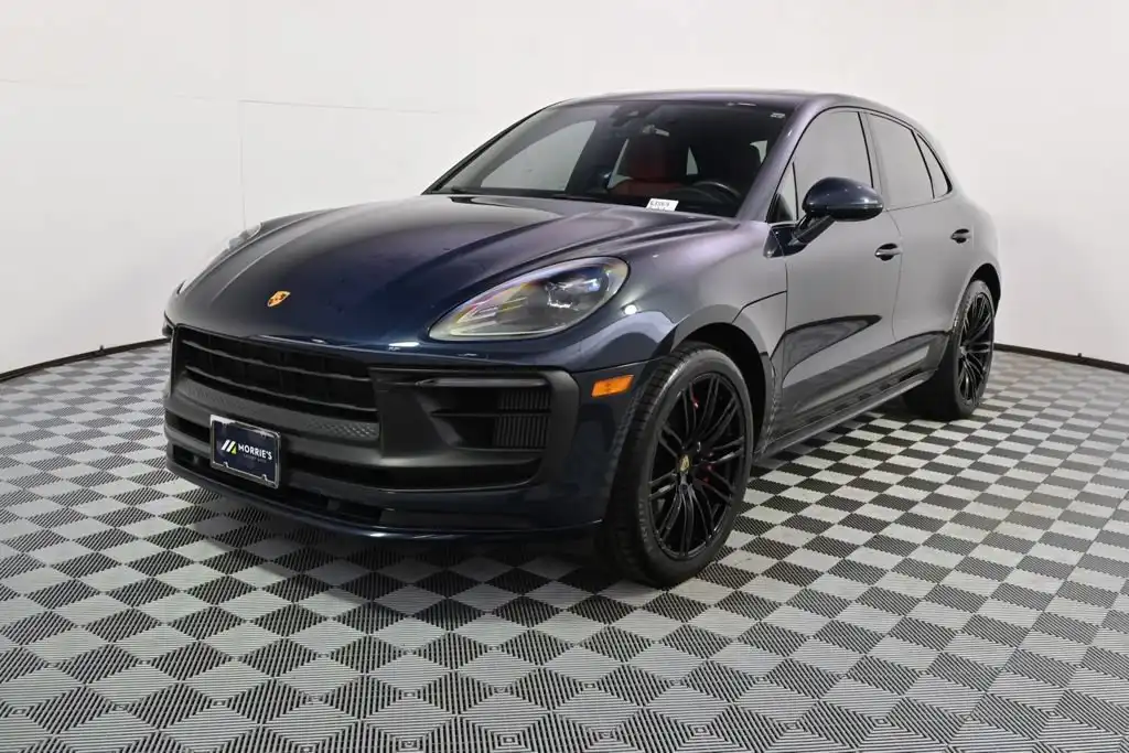 2022 Porsche Macan GTS's photo