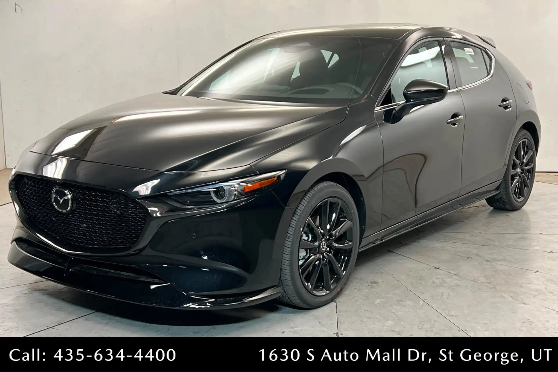 2026 Mazda CX-3 Premium Plus 2.5 AT 5-Door SKYACTIV AWD's photo