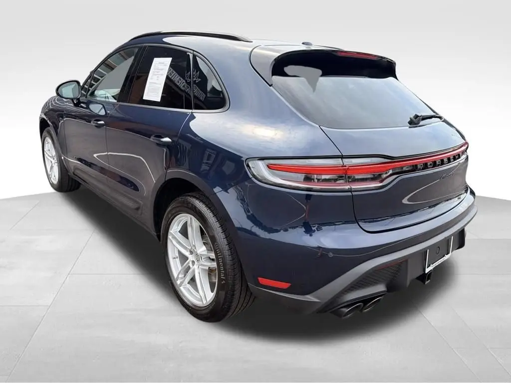 2022 Porsche Macan Base photo 5