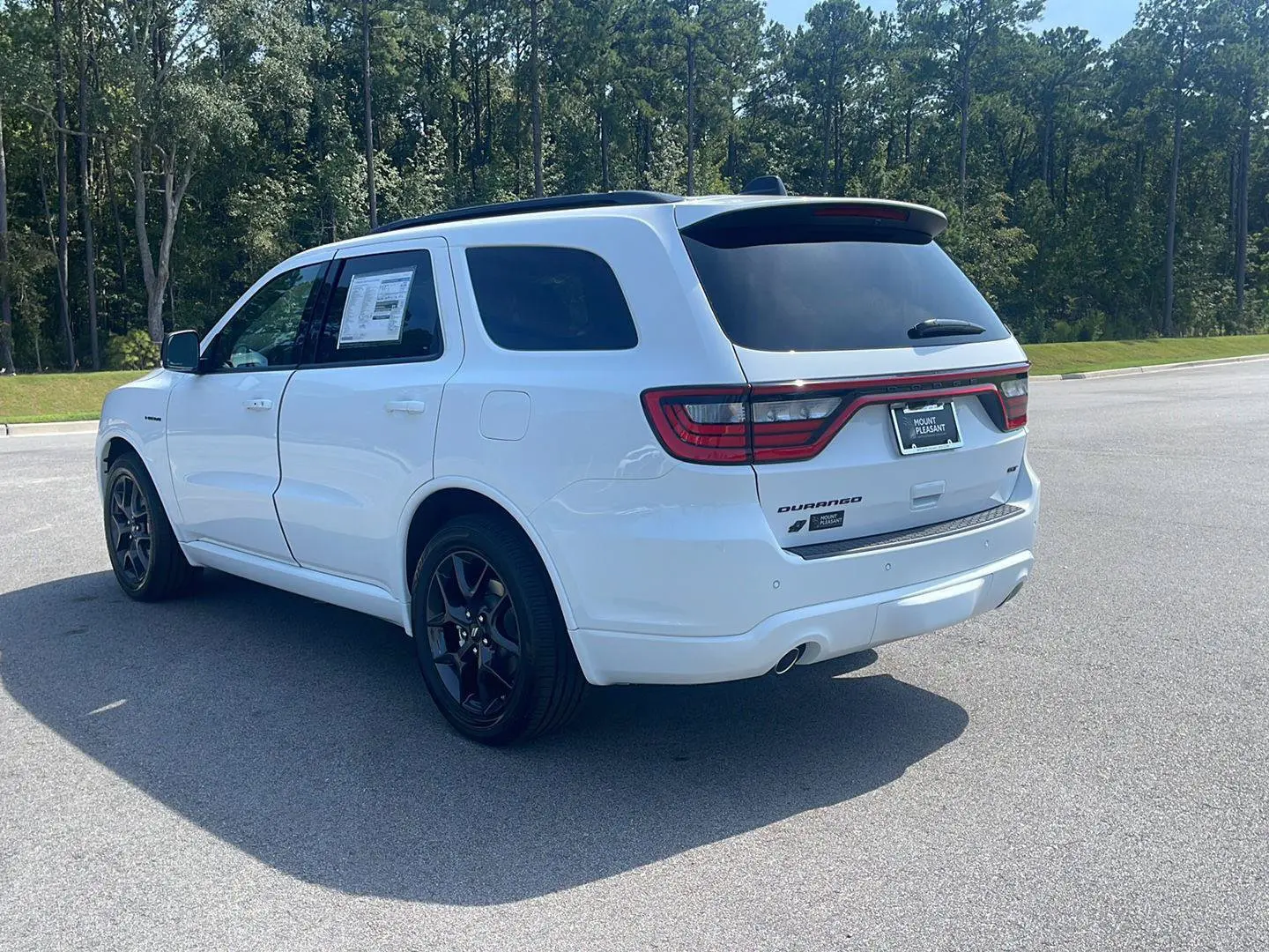 2027 Dodge Durango HEMI V8 GT AWD Plus photo 5