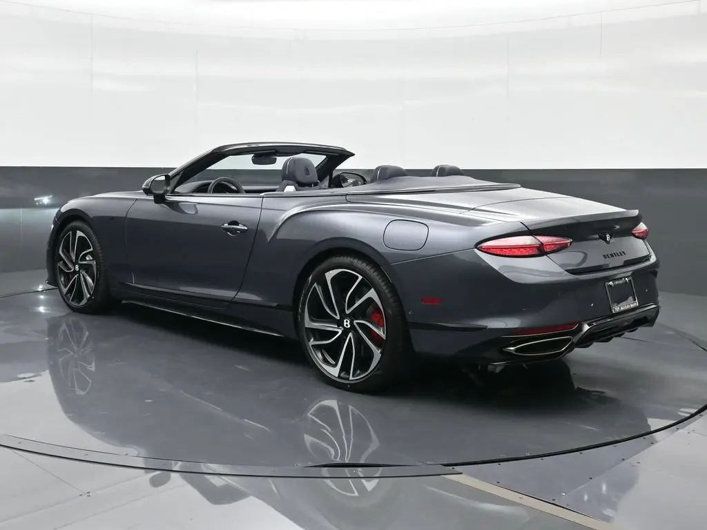 2026 Bentley Continental GT undefined photo 3