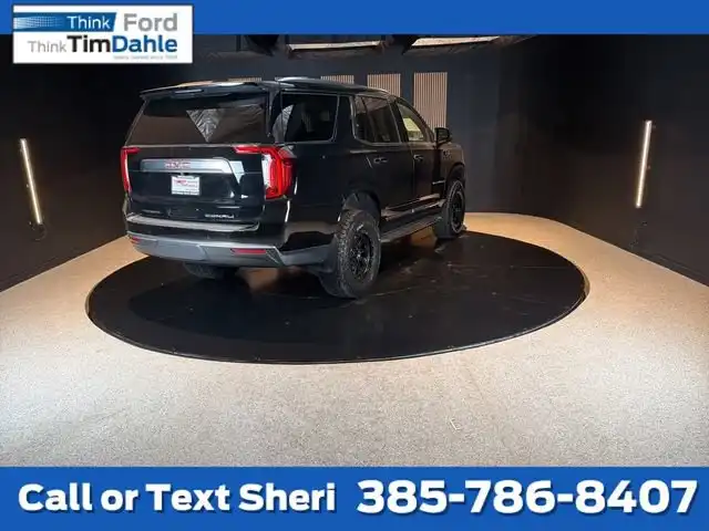 2023 GMC Yukon Denali AWD's photo
