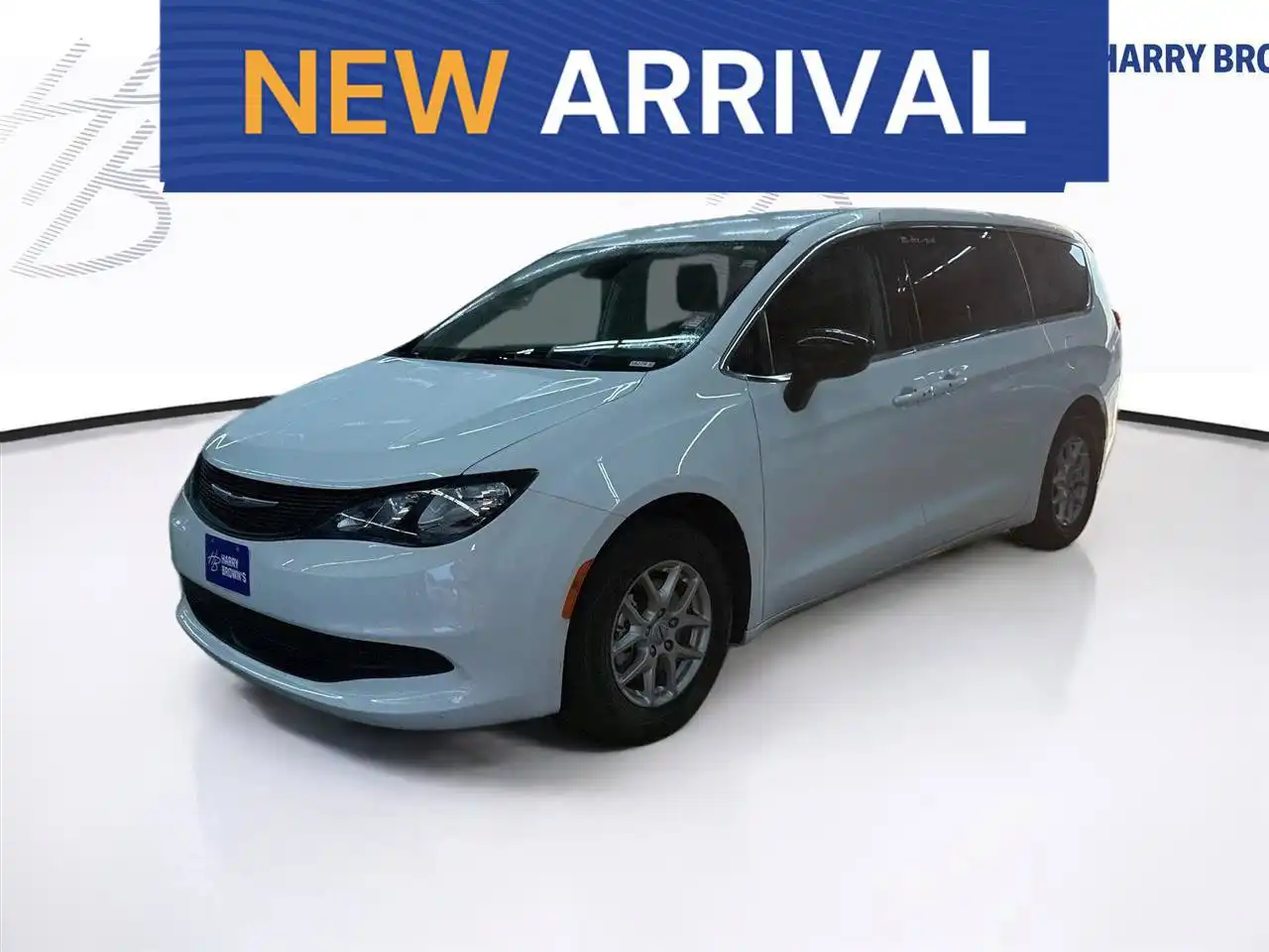 2024 Chrysler Voyager LX's photo