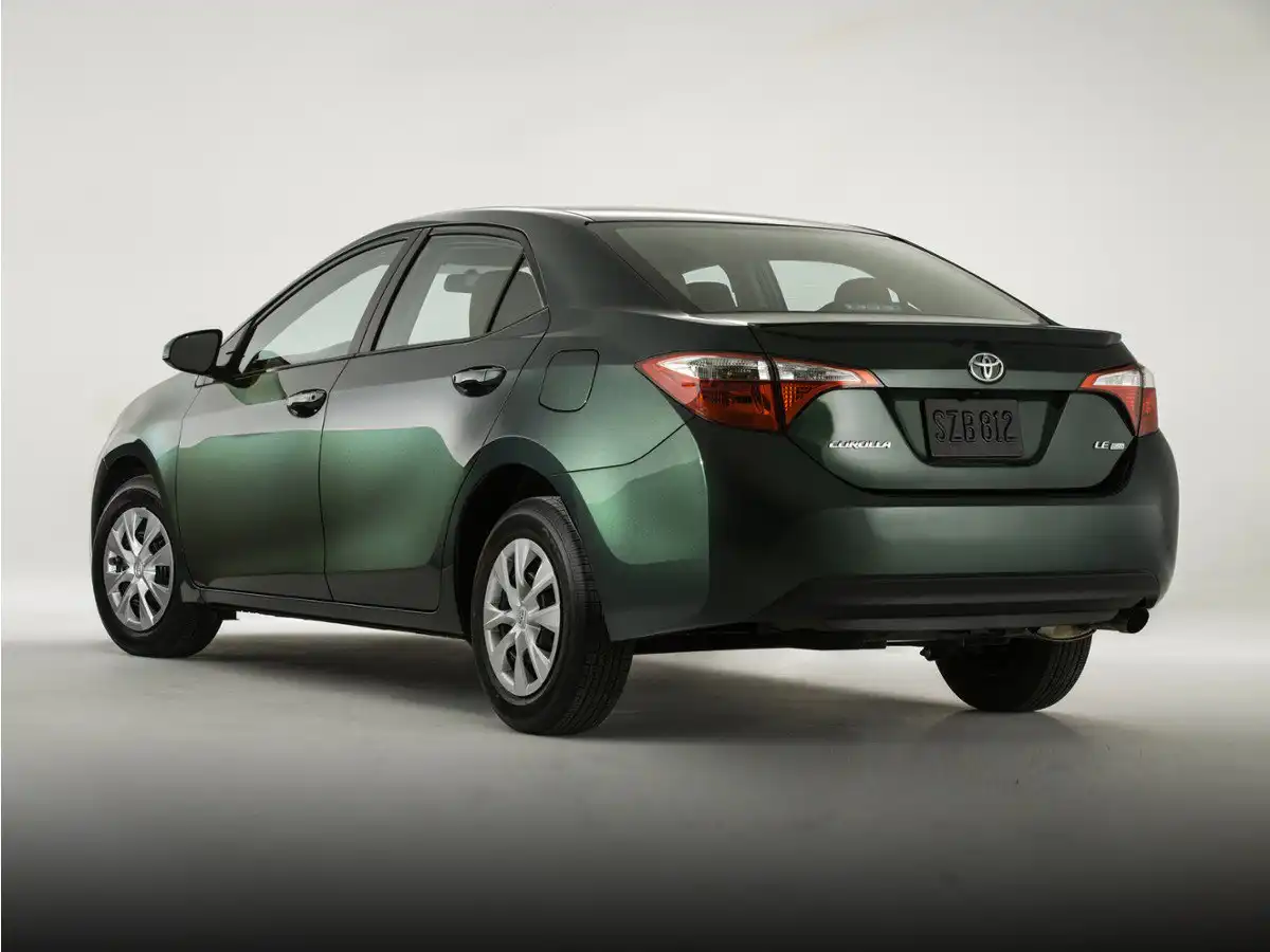 2015 Toyota Corolla L AT's photo