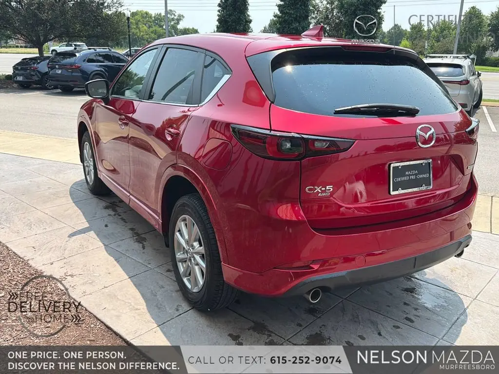 2025 Mazda CX-5 S Preferred package Auto AWD photo 5