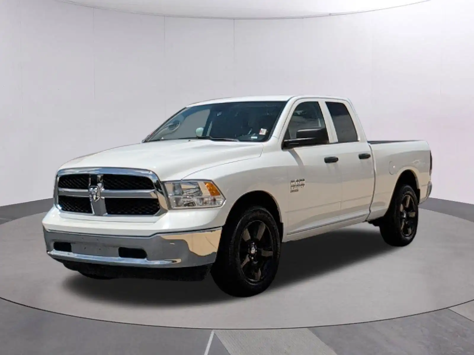 2024 RAM 1500 Classic SLT 4x4 Quad Cab 6'4's photo