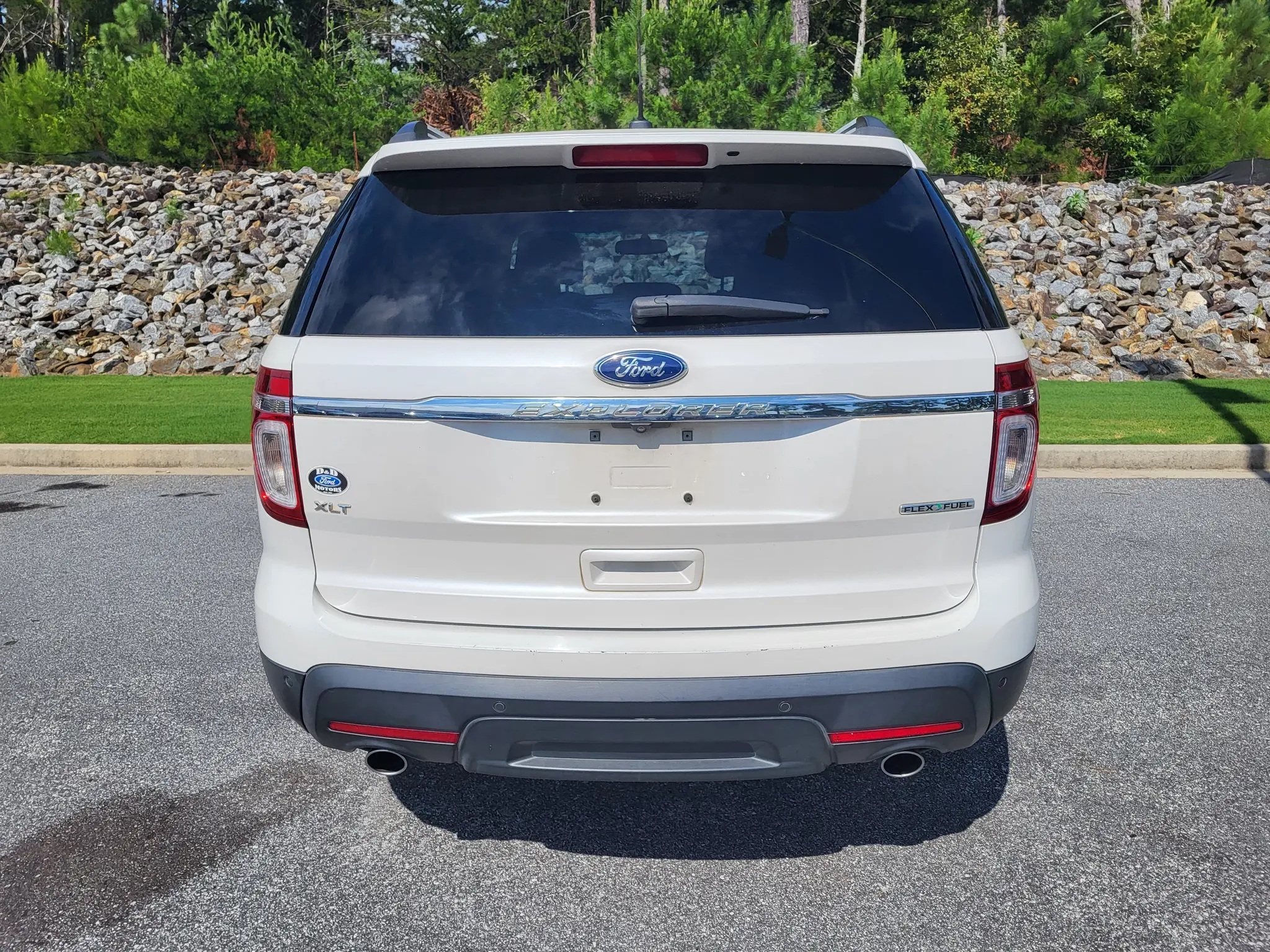 2015 Ford Explorer XLT photo 5