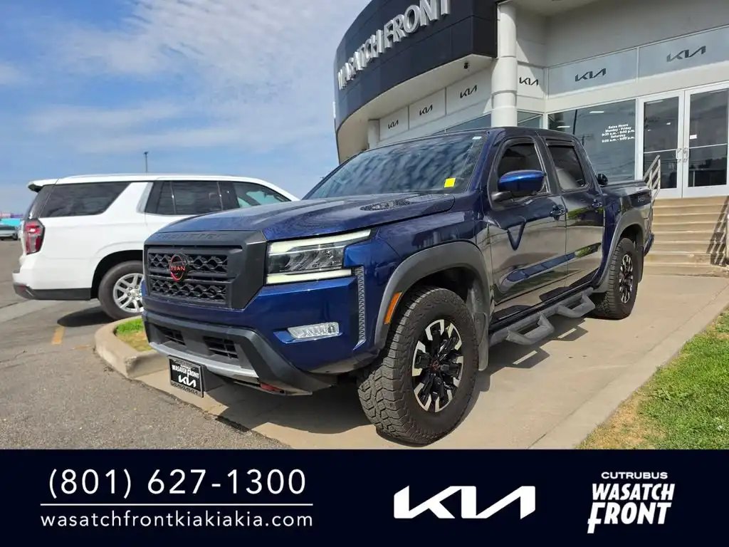 2023 Nissan Frontier PRO-4X Crew Cab 4WD's photo