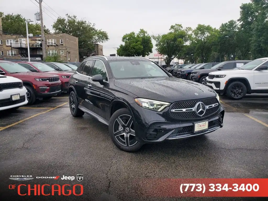 2023 Mercedes-Benz GLC GLC300 4MATIC's photo