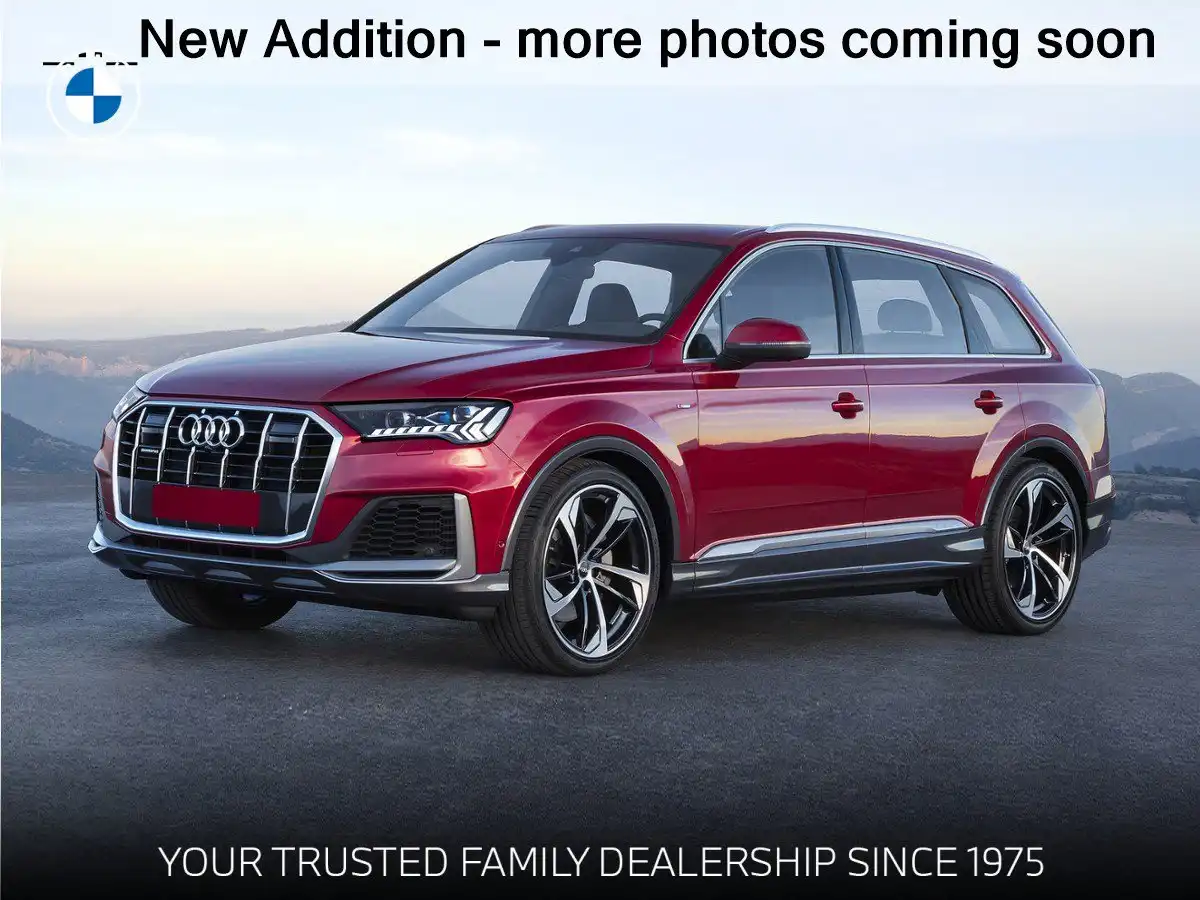 2022 Audi Q7 55 Premium Plus quattro Tiptronic's photo