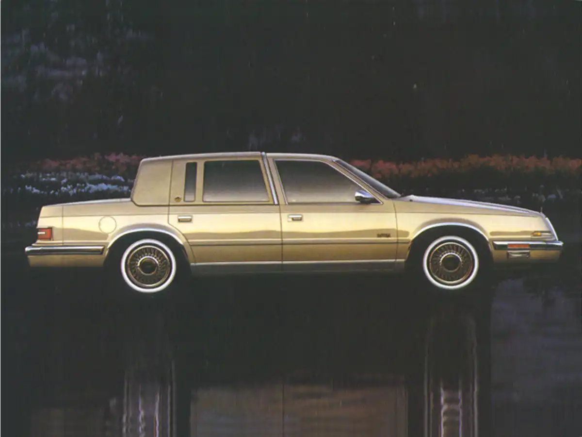 1992 Chrysler Imperial Base FWD's photo