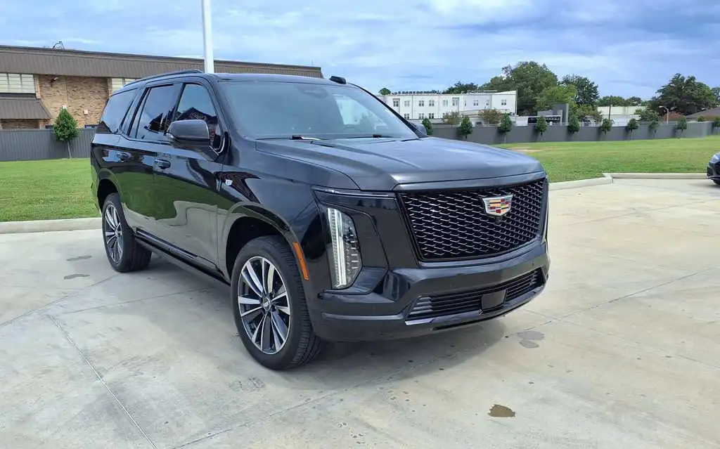 2025 Cadillac Escalade Sport 4WD's photo