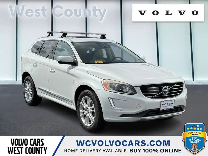 2016 Volvo XC60 T5 Drive-E FWD Platinum's photo