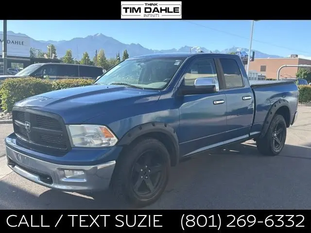 2011 RAM 1500 SLT 4x4 Quad Cab photo 4