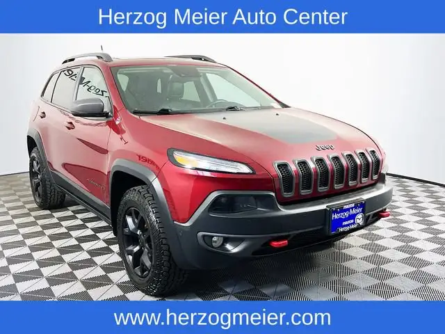 2016 Jeep Cherokee Trailhawk 4X4 photo 1