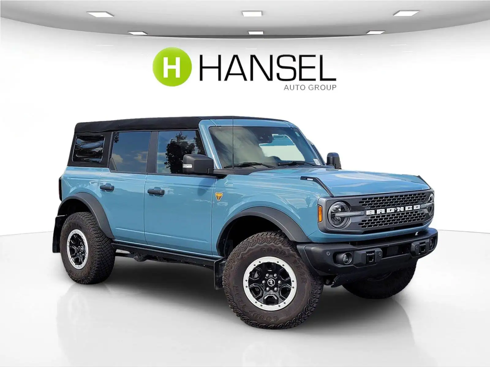 2023 Ford Bronco Badlands 4WD's photo