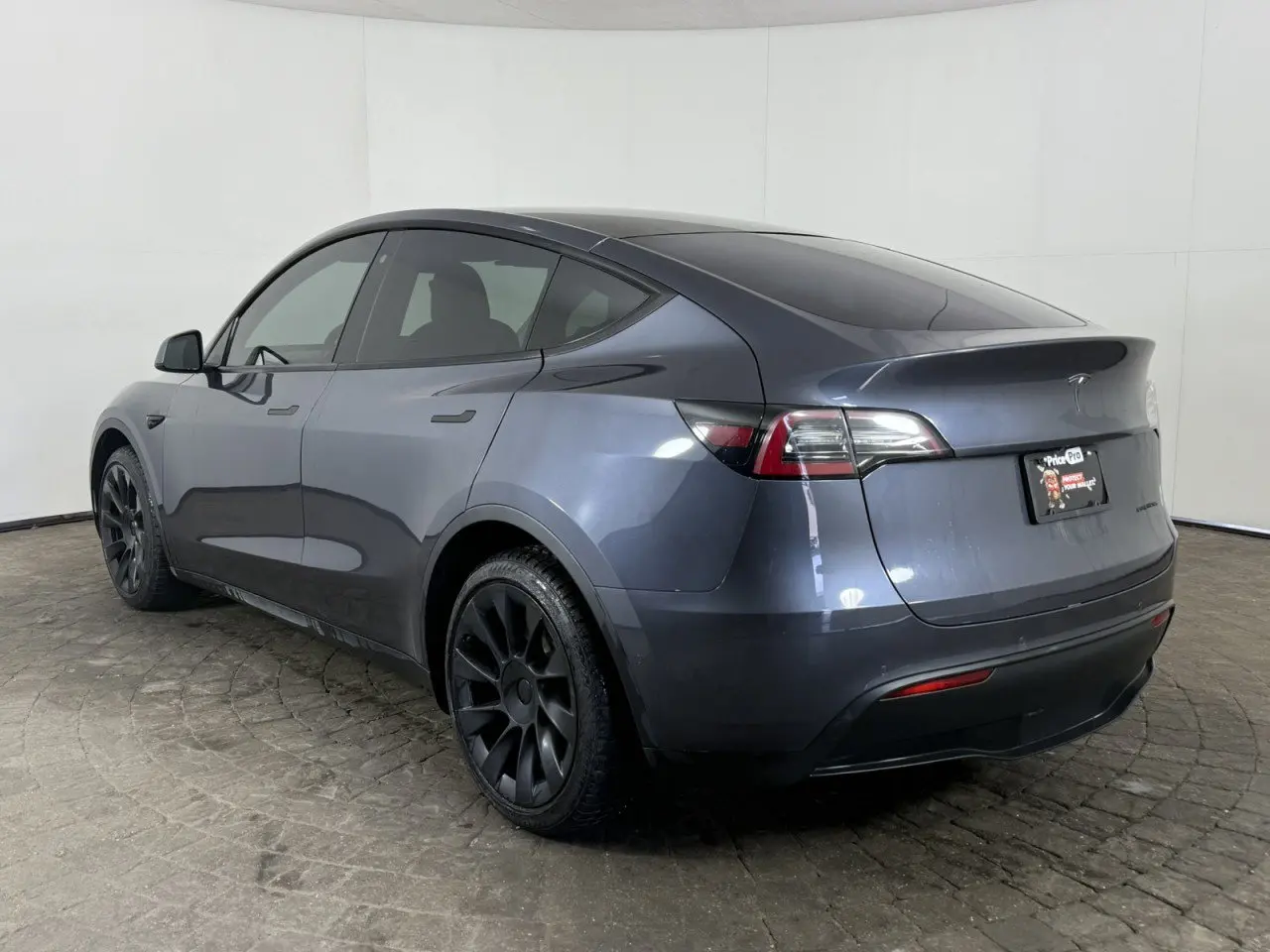 2020 Tesla Model Y Long Range Dual Motor AWD photo 5