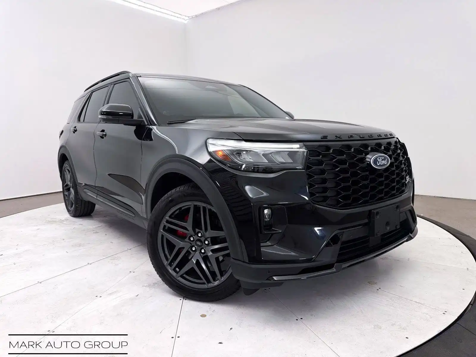 2025 Ford Explorer ST 4WD PL535's photo