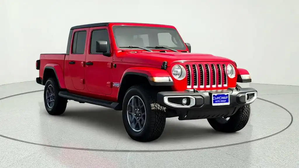2020 Jeep Gladiator Overland's photo