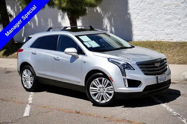 2017 Cadillac XT5 Premium Luxury FWD's photo