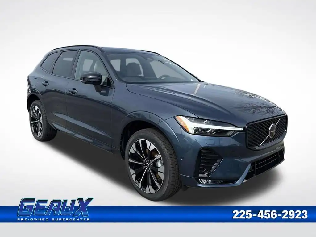 2026 Volvo XC60 B5 Plus Dark AWD's photo
