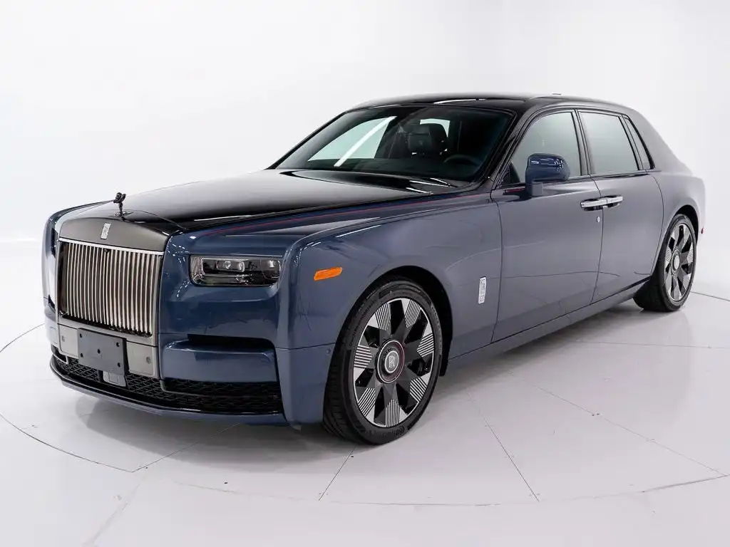 2026 Rolls-Royce Phantom Base's photo