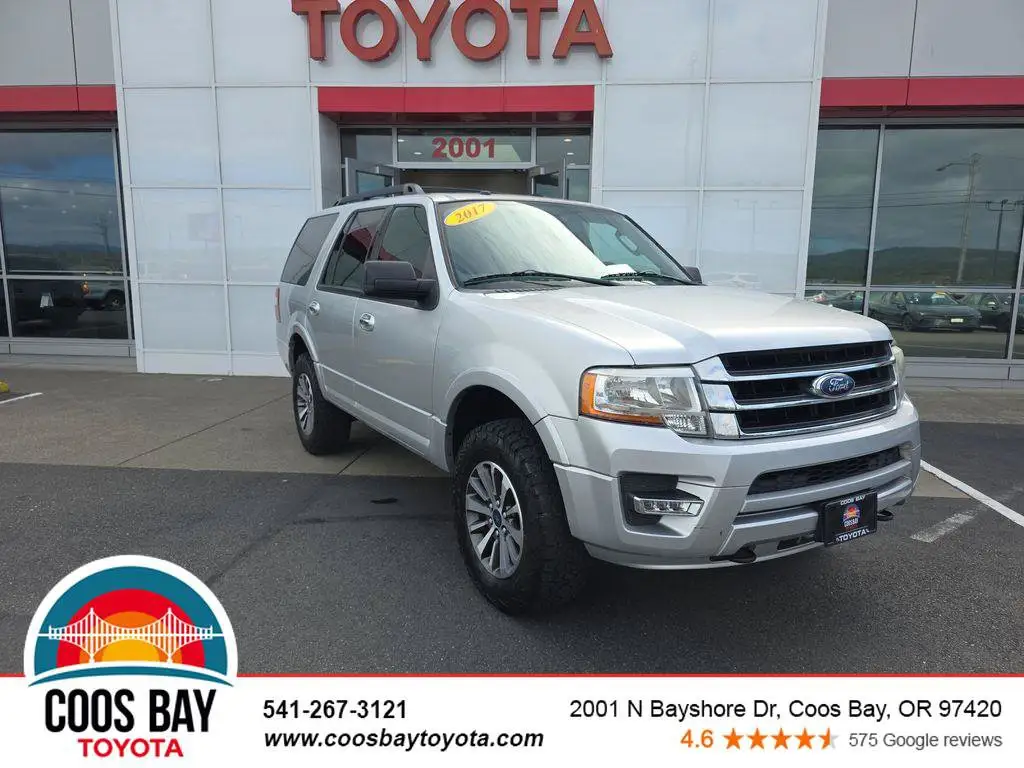 2017 Ford Expedition XLT 4x4 photo 1